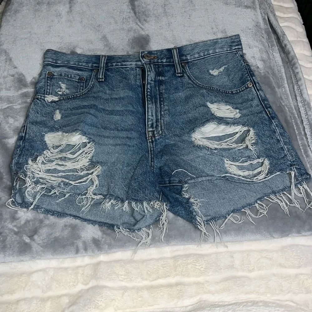 90’s Hugh Ruse Cut Off - Picture 1 of 1